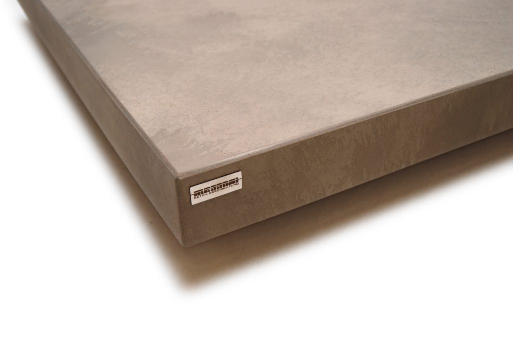 beton tischplatte,betontischplatte,betontisch,betonmöbel von messoni