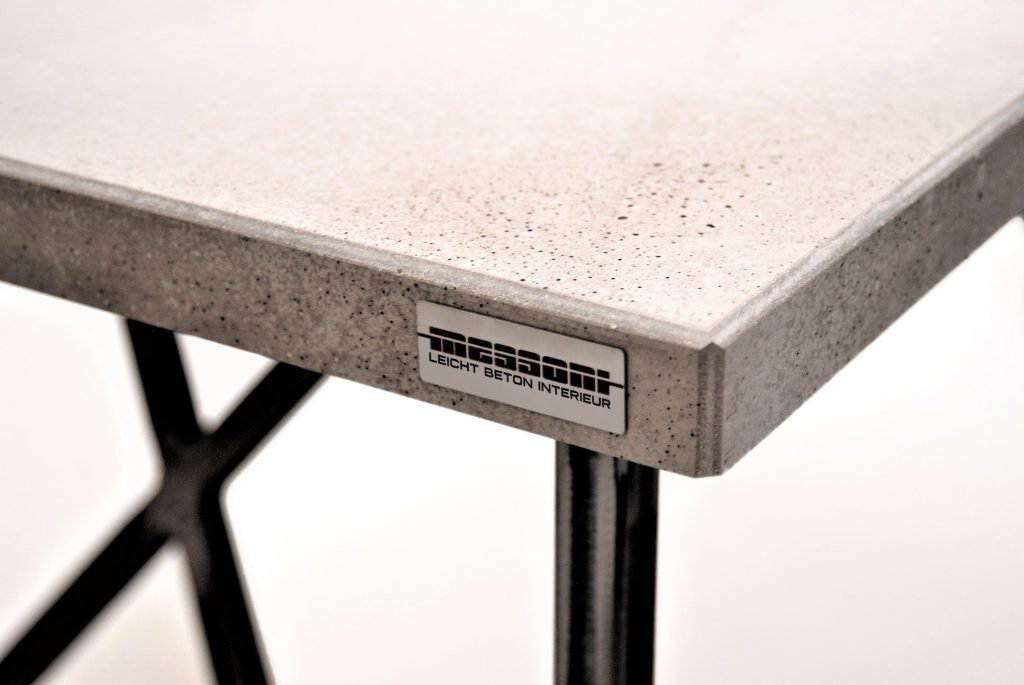 betontisch,beton tisch,betonarbeitsplatte,beton arbeitsplatte,betonmöbel von messoni